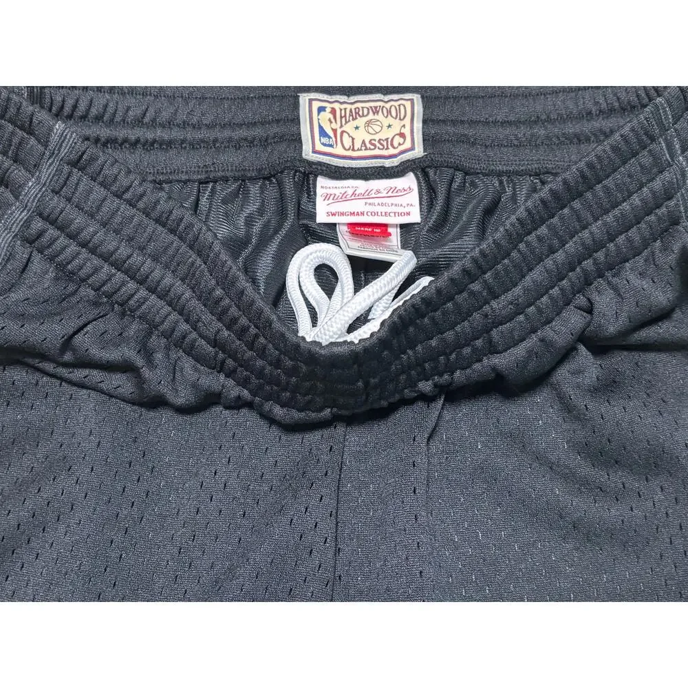Utah Jazz Mitchell & Ness Hardwood Classic Swingman Shorts Blue Mens Large L New